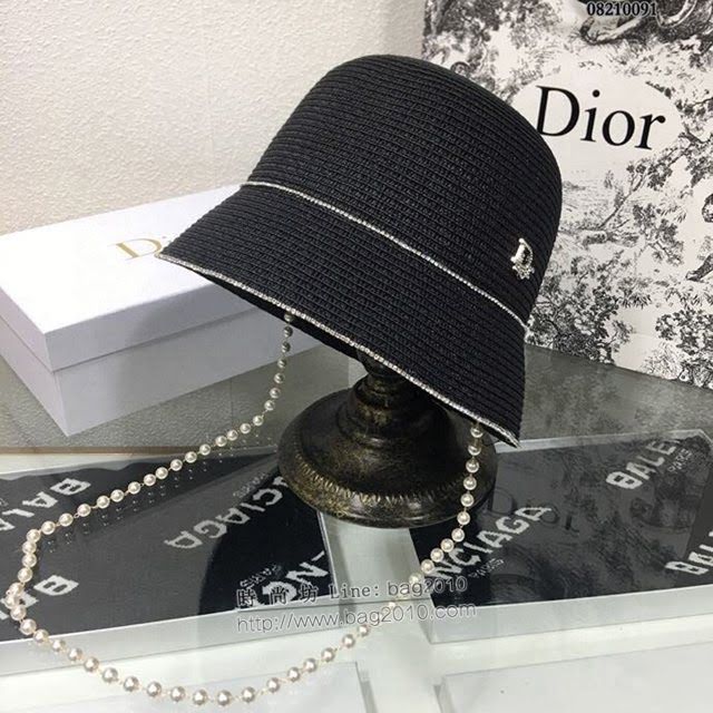 Dior女士帽子 迪奧軟草草編草帽盆帽漁夫帽 Dior帶鑽帶珍珠鏈條禮帽  mm1098